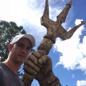 Meet your Posher, Sergio